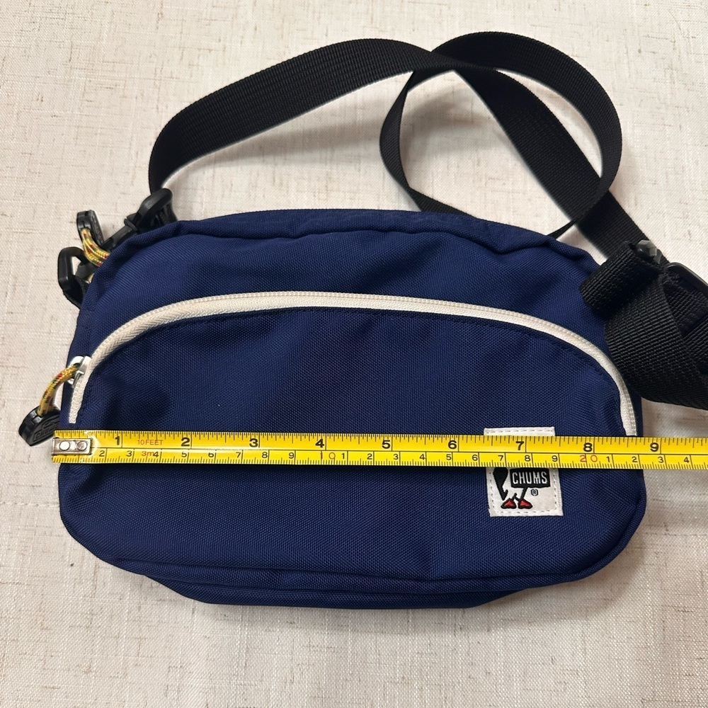 Chums Shoulder Bag - Picture 7 of 11